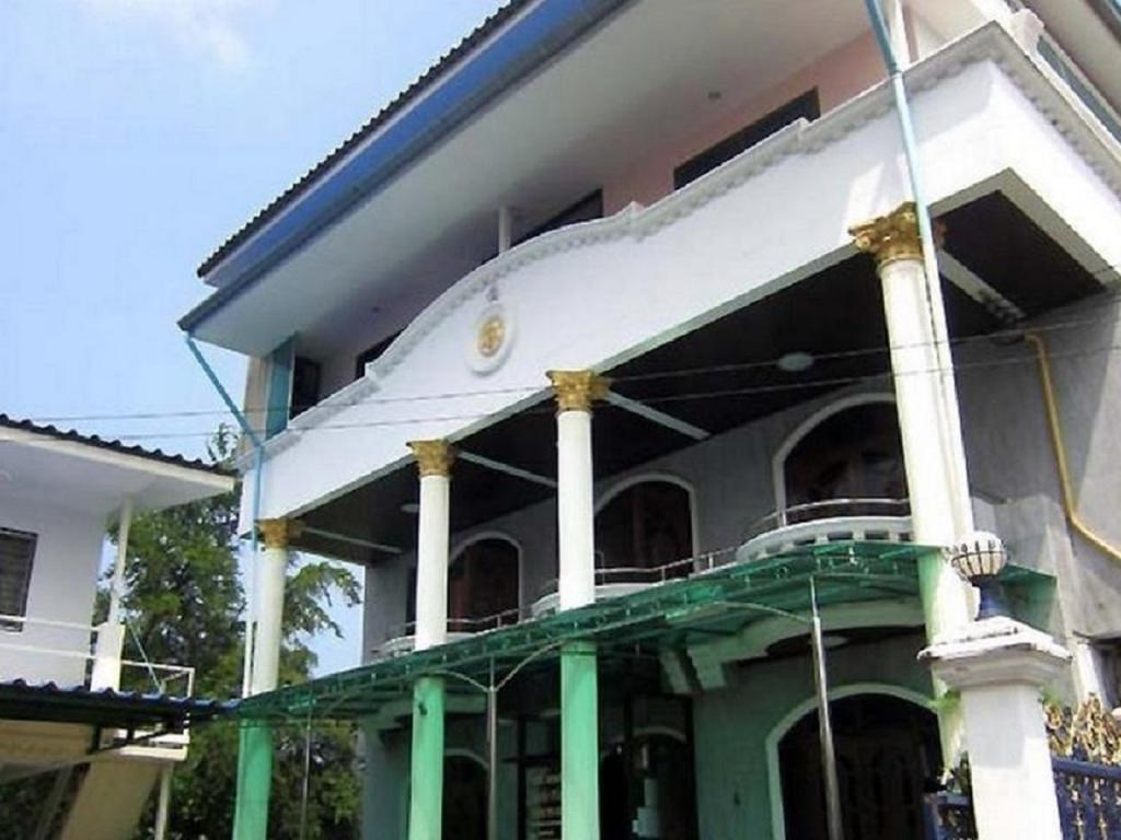 AA pensión Pattaya Exterior foto