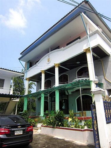 AA pensión Pattaya Exterior foto